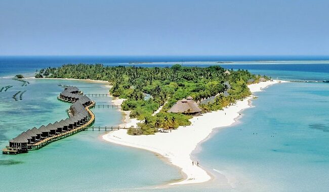 Kuredu Island Resort & Spa 4*