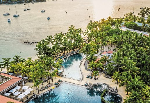 Mauricia Beachcomber Resort & Spa 4*